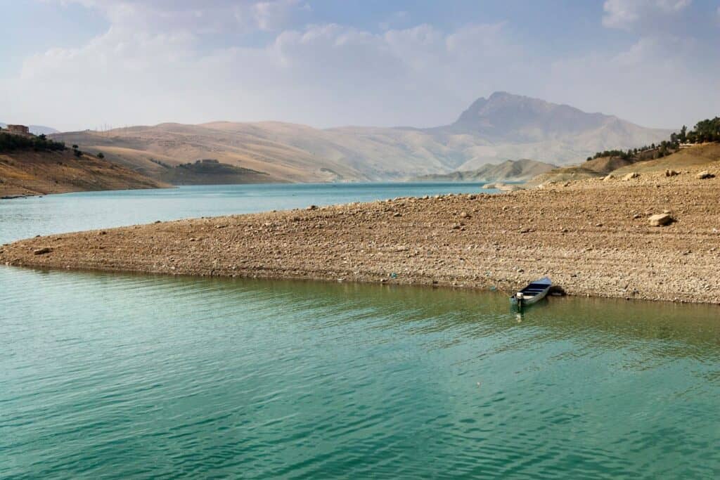 Dukan Lake