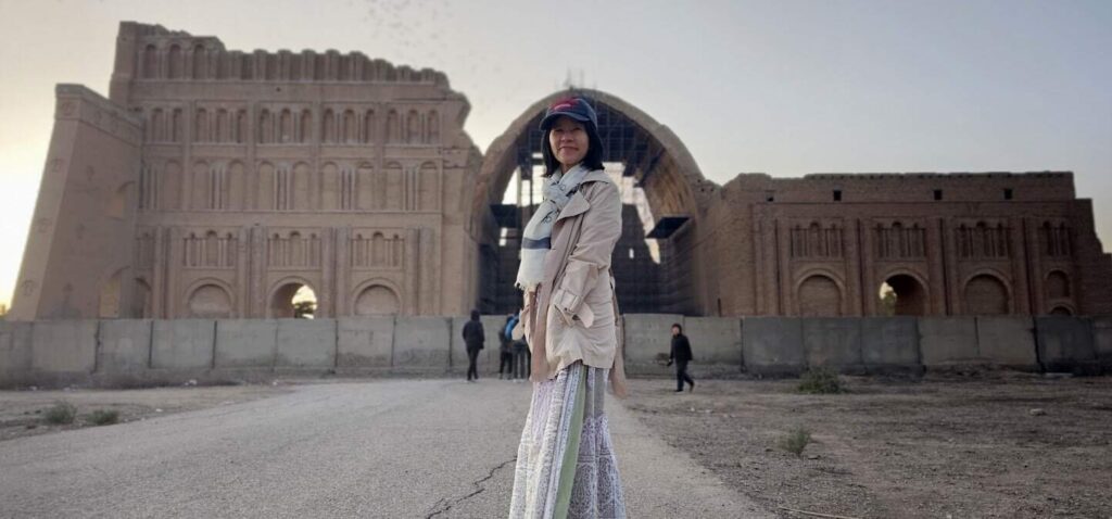 Visitors walking through the historic Ctesiphon during private tours to Iraq