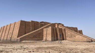 The ancient Ziggurat of Ur, a remarkable Sumerian temple and one of the highlights of the 7-Day Iraq Legacy Tour.
