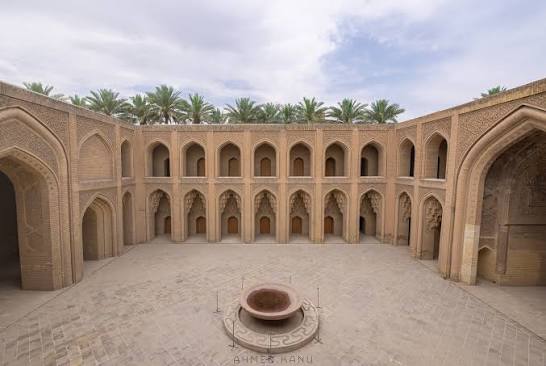 abbasid palace 2